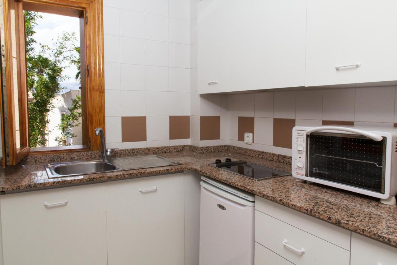 One-Bedroom Apartment,1307000077:JPEG